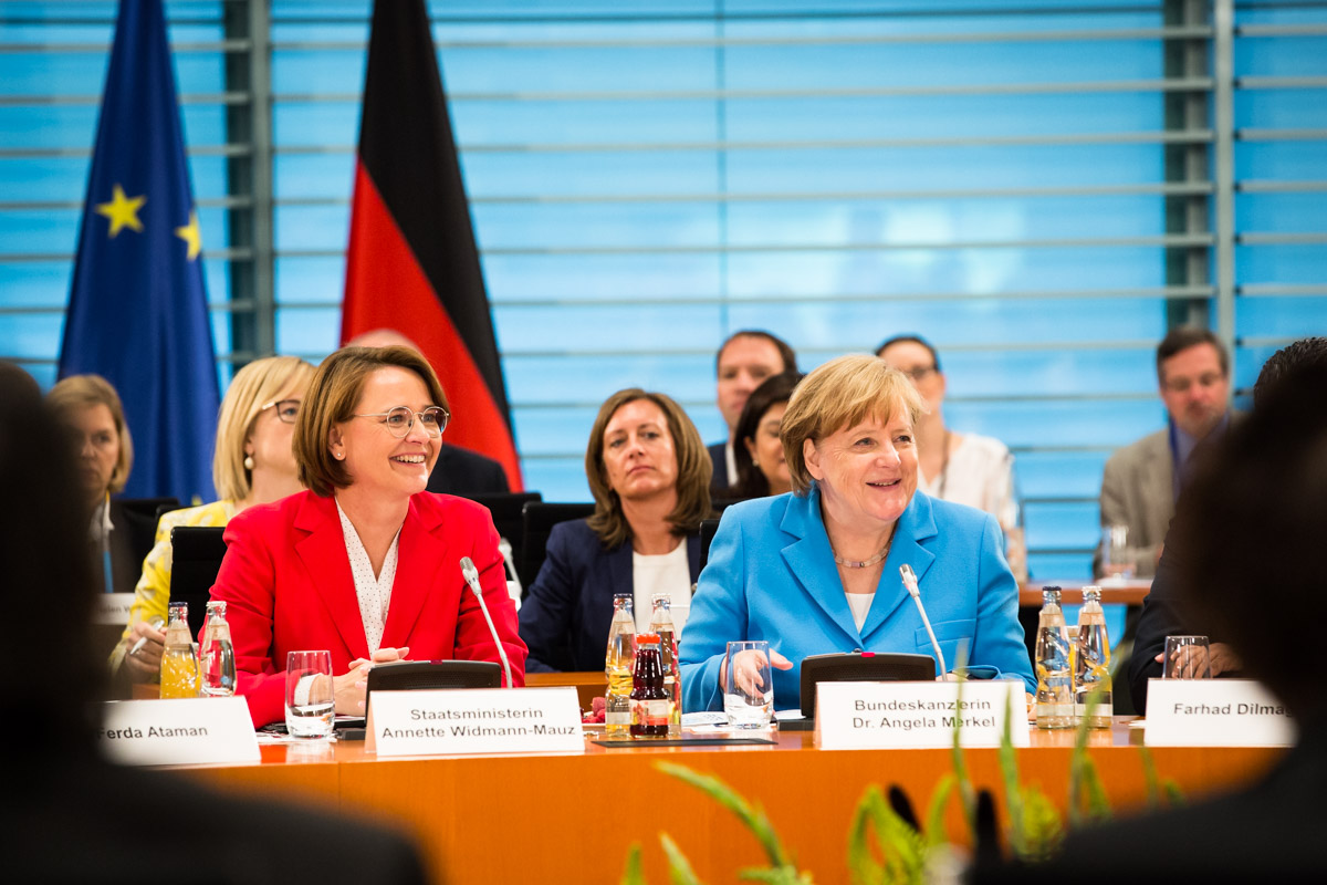 Staatsministerin Annette Widmann-Mauz MdB, Bundeskanzlerin Angela Merkel